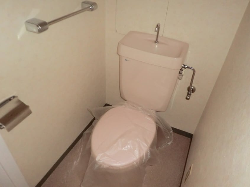 トイレ メゾン摂津