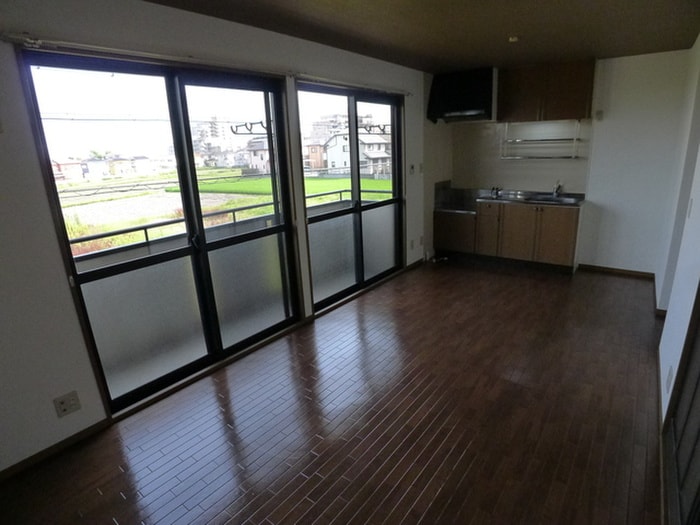 居室 パルティール鶴林