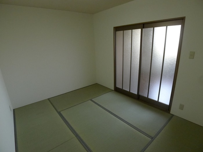 居室 パルティール鶴林