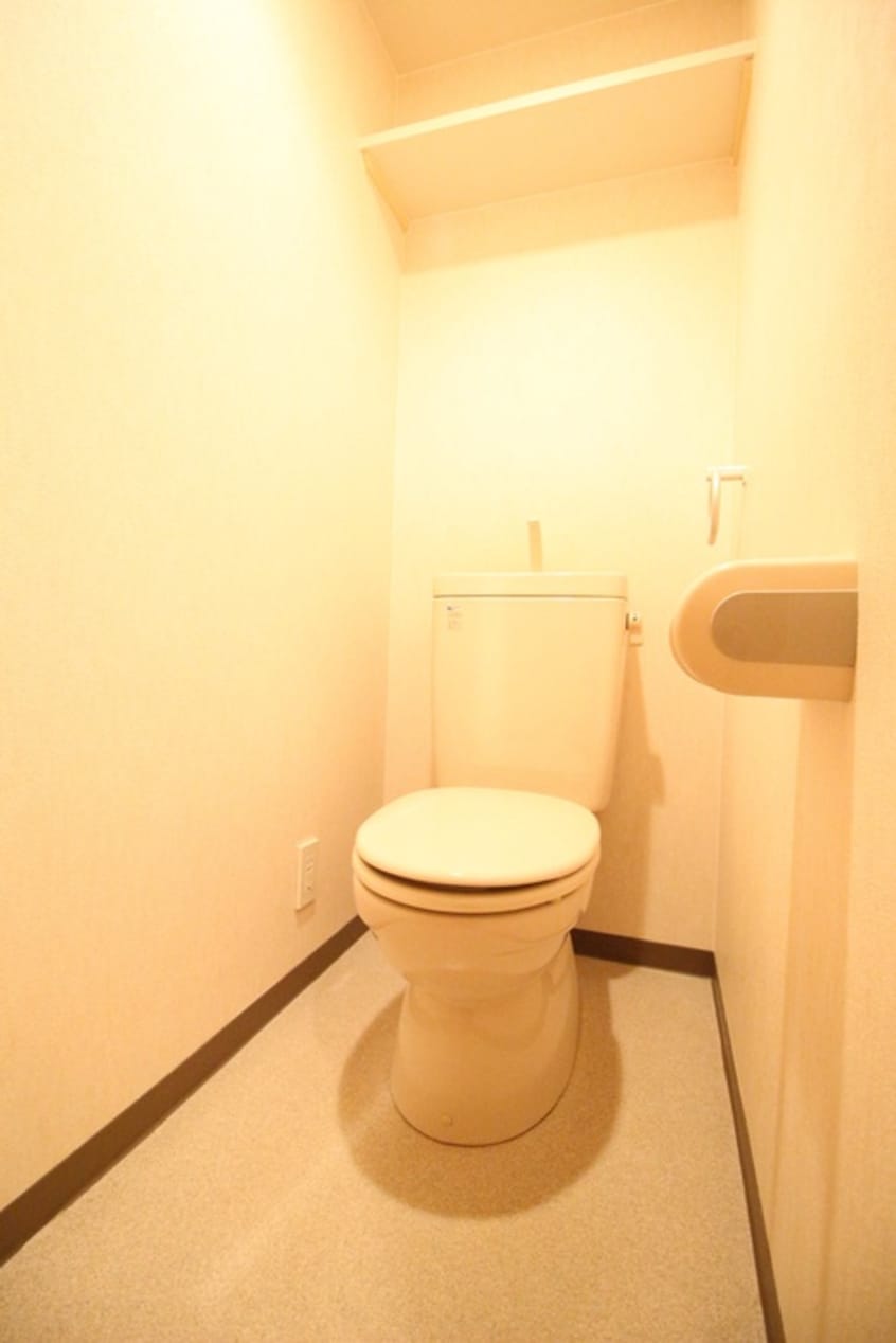 トイレ レジ－ナ錦小路