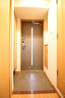 玄関 レジ－ナ錦小路