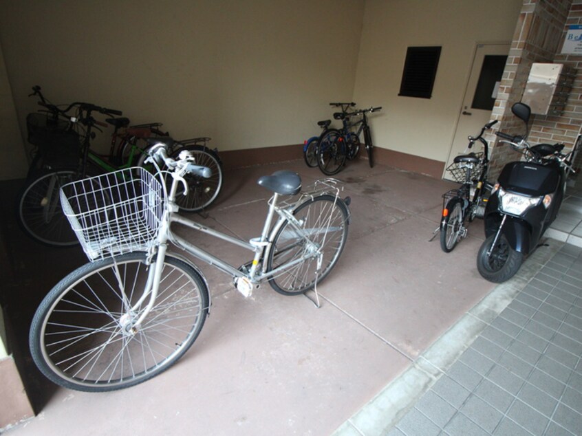 駐輪場 パインパレス黒門