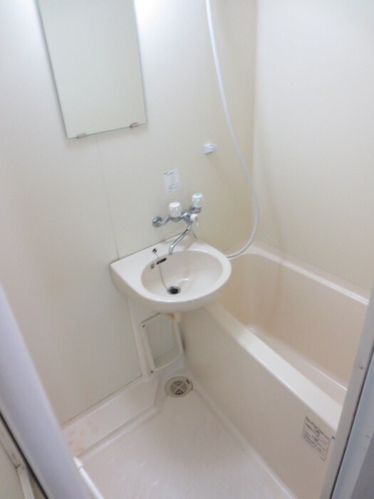 バス／シャワールーム等 パインパレス黒門