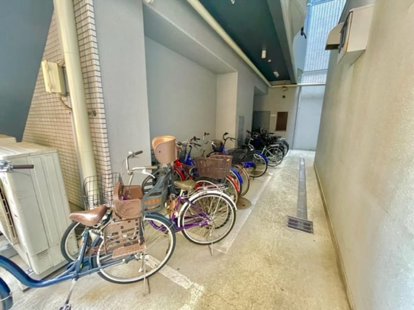 駐輪場 TWIN COURT ＨＩＲＡＴＡ