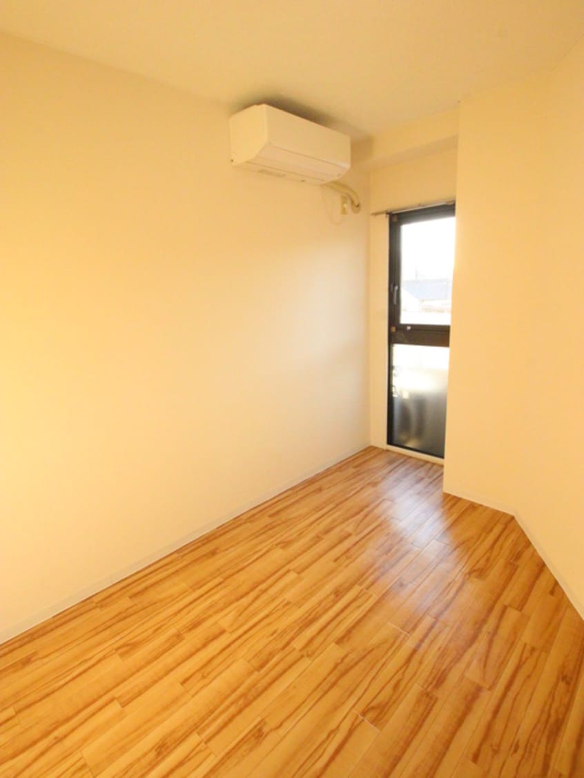 居室 TWIN COURT ＨＩＲＡＴＡ