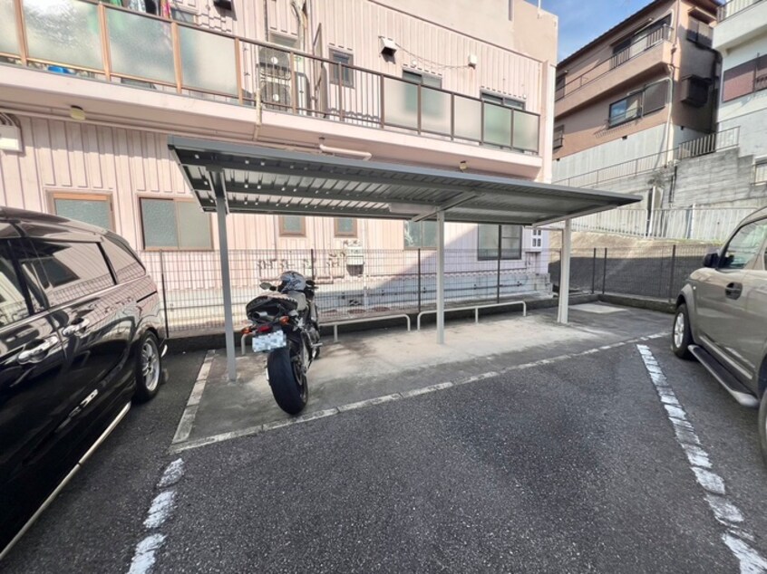 駐輪場 オブ・ヴィラ－ジュ