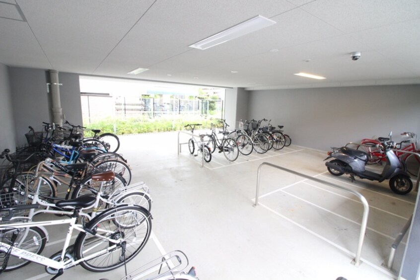 駐輪場 ﾌｧｽﾃｰﾄ都島ﾌｨｰﾉ(201)