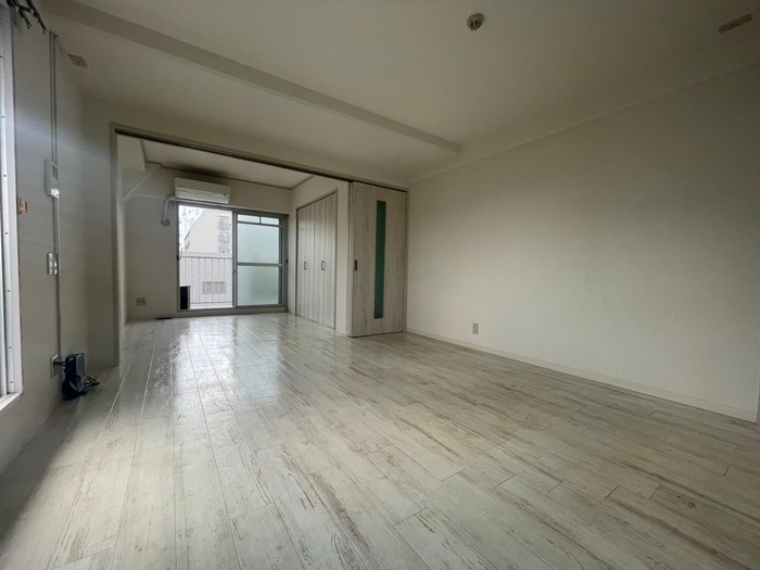 内観写真 イ－ストコ－ト曽根