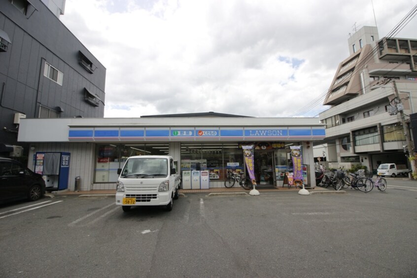 ローソン岸里東１丁目店(コンビニ)まで350m ラフィーネ聖天坂Ⅴ番館