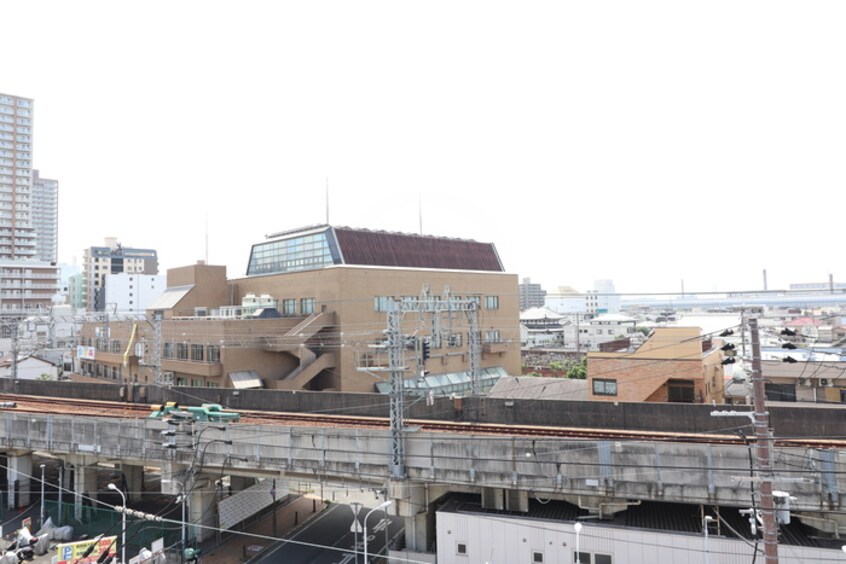室内からの展望 クラシェス尼崎
