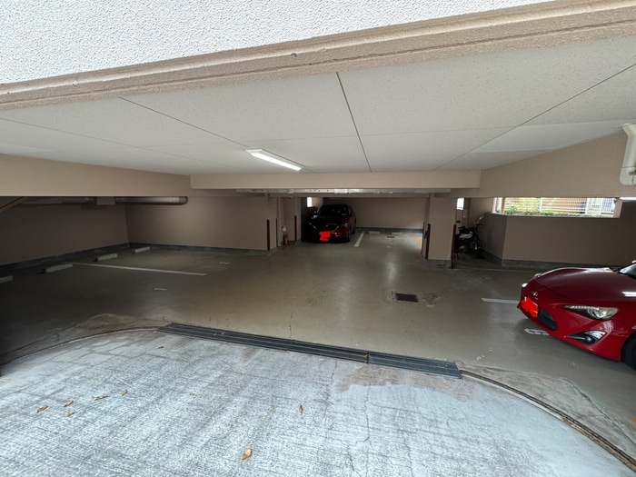 駐車場 中山手ミオ壱番館