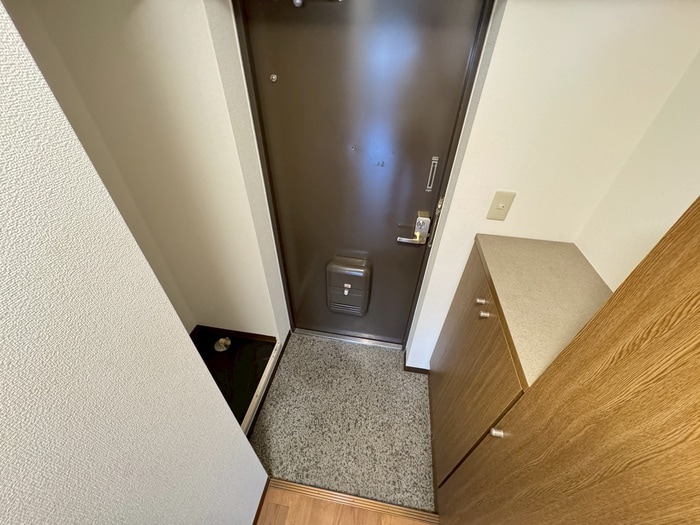 玄関 中山手ミオ壱番館