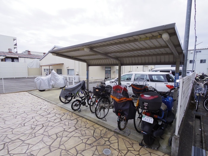 駐輪場 ミローズカーサ