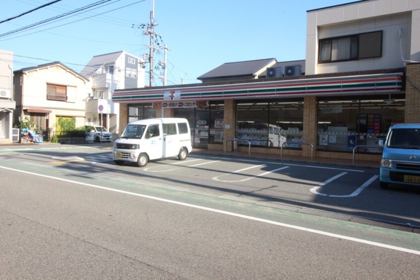 セブンイレブン(コンビニ)まで80m ジオ西宮北口　瓦林町(404)