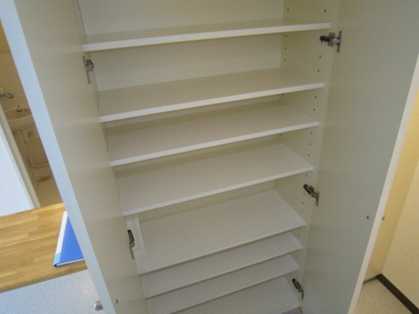 収納 ペアコ－ト仁川