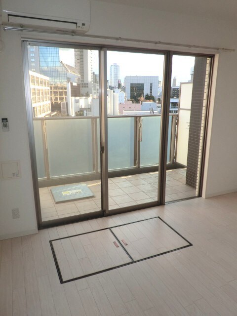 居室 ＡＲＲＯＷ　ＦＩＥＬＤＳ壱番館