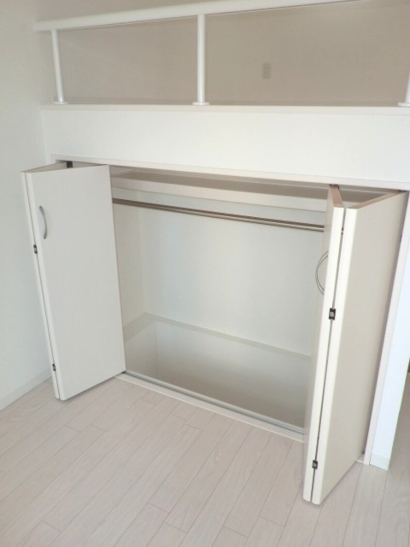 収納 ＡＲＲＯＷ　ＦＩＥＬＤＳ壱番館