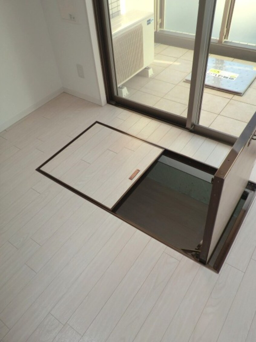 収納 ＡＲＲＯＷ　ＦＩＥＬＤＳ壱番館
