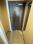 玄関 ドムス吉田