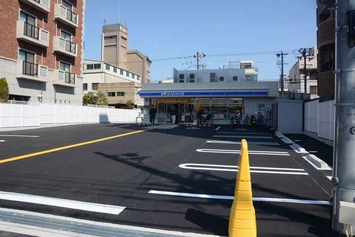 ローソン堺南庄町店(コンビニ)まで380m HCS堺東ハイツ