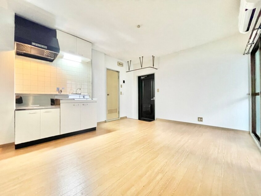 居室 ｼｭ-ﾍﾞﾙﾊｲﾂ