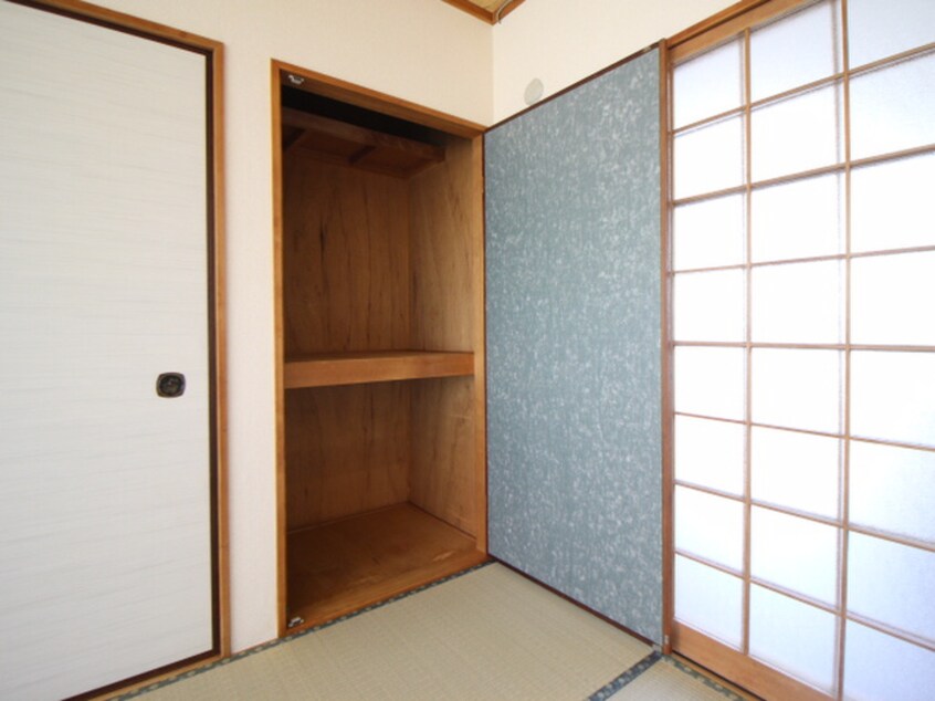 収納 春日ハイツＢ