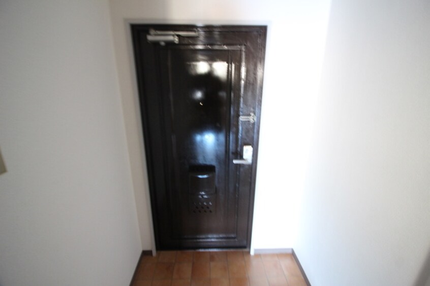 玄関 ハピネス４８