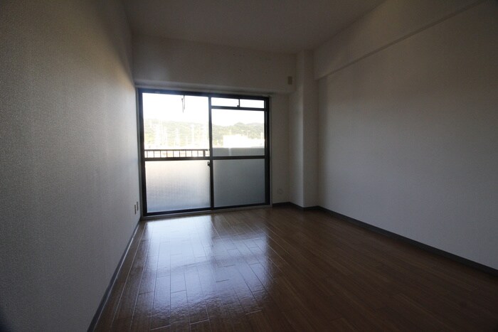 居室 ハピネス４８