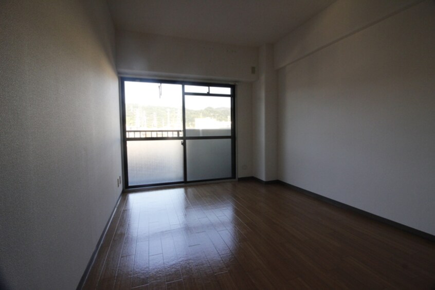 居室 ハピネス４８