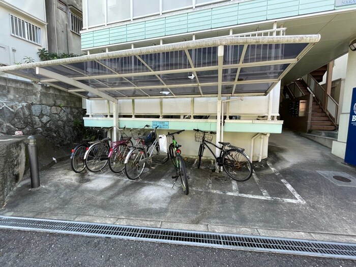 駐輪場 ソラ－レ中宮