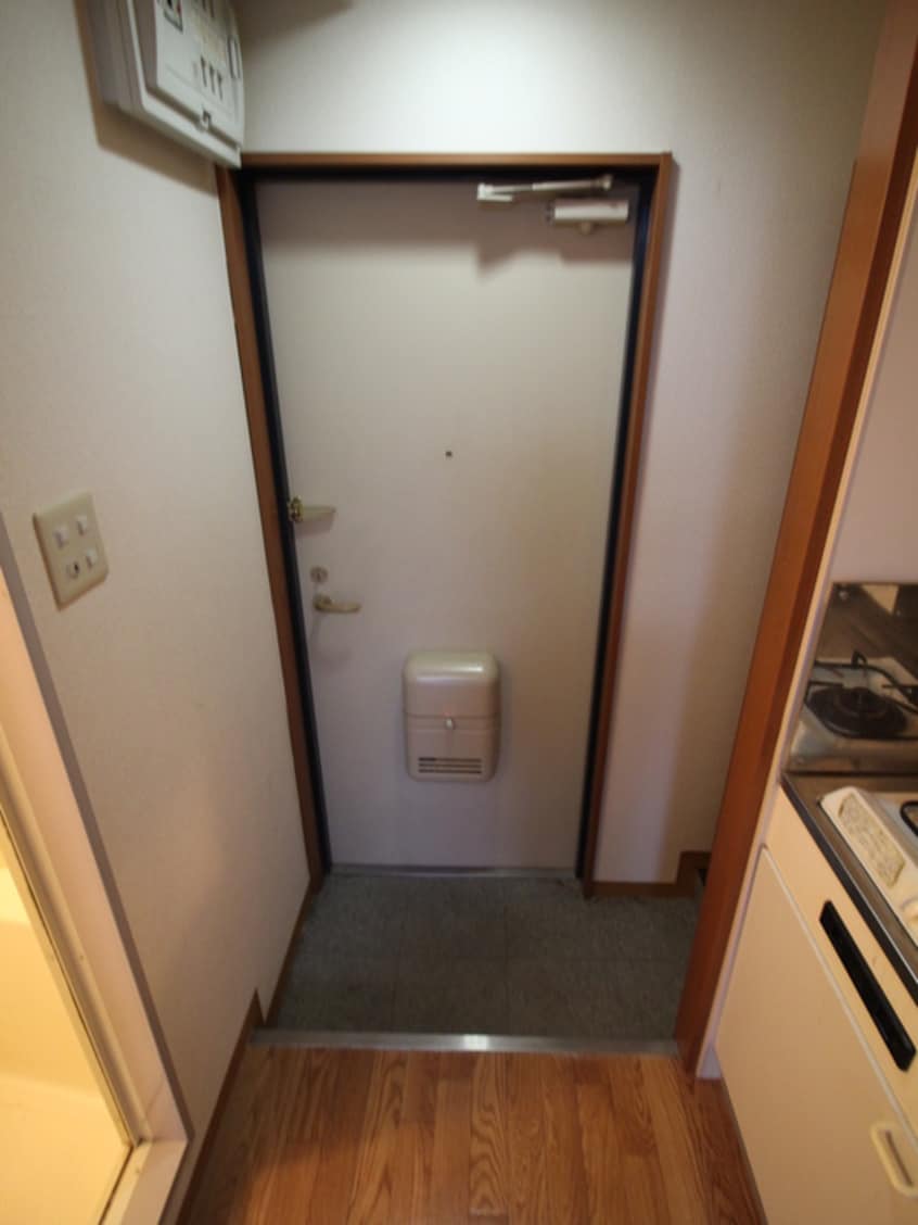 玄関 ソラ－レ中宮