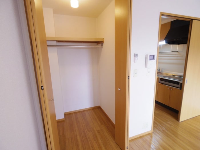 収納 カナル桃山