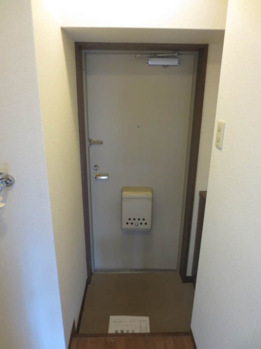 玄関 エスリード　新大阪第２