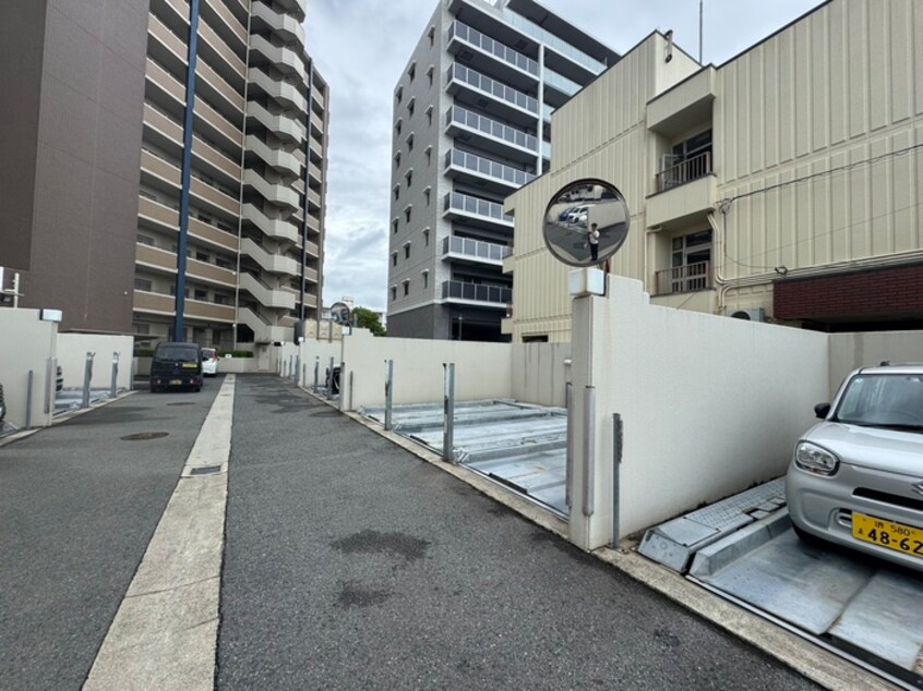 駐車場 ルナコート富田林（206）