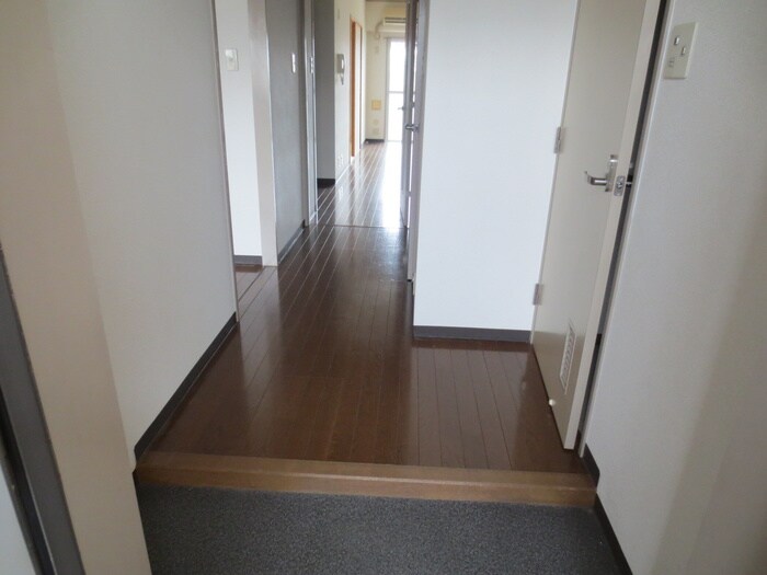 玄関 ワインベール新長田