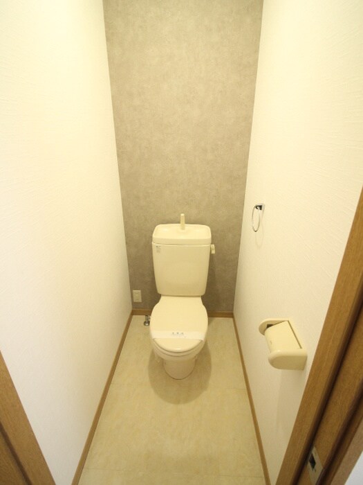 トイレ メゾン小西