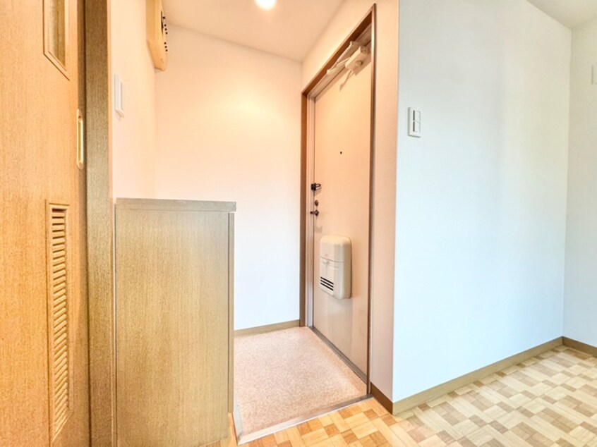 玄関 ＳＮＴハウス