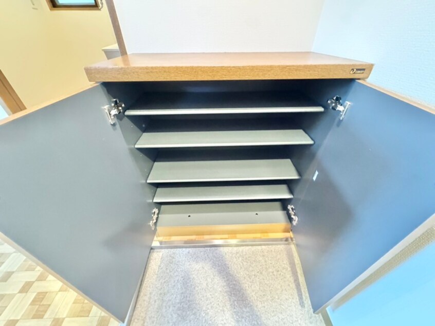 靴箱 ＳＮＴハウス