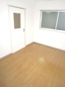 居室 グランビルド長居