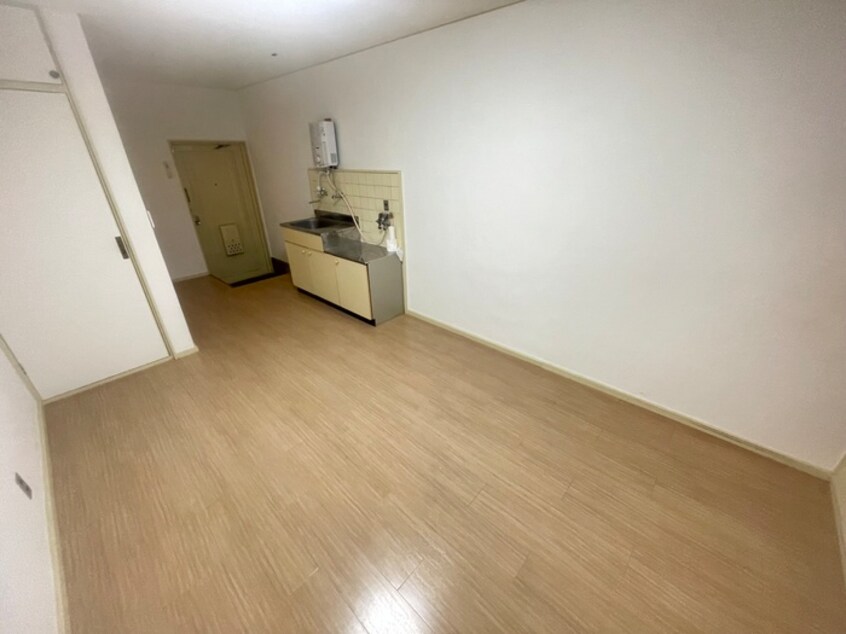 居室 グランビルド長居