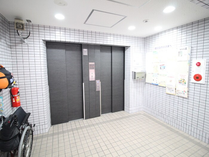 その他 シャンテ川西３号棟（７０３）