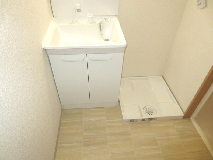 洗面 アンプルールフェール平野