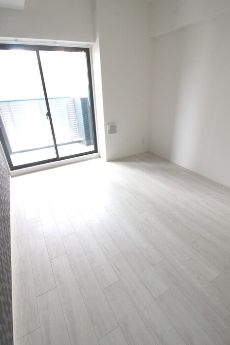 居室 プレイシズ　シンオオサカ(403)