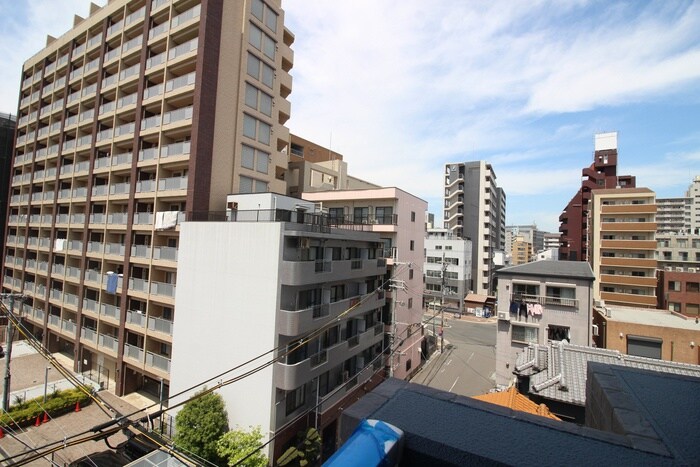 室内からの展望 プレイシズ　シンオオサカ(403)