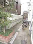 駐輪場 マ－キュリ－北白川