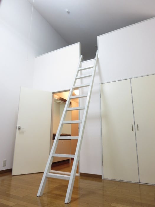 居室 マ－キュリ－北白川