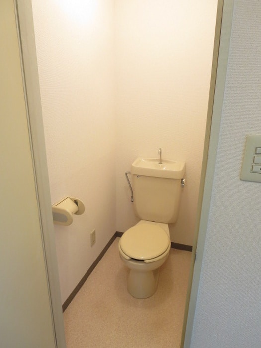 トイレ マ－キュリ－北白川