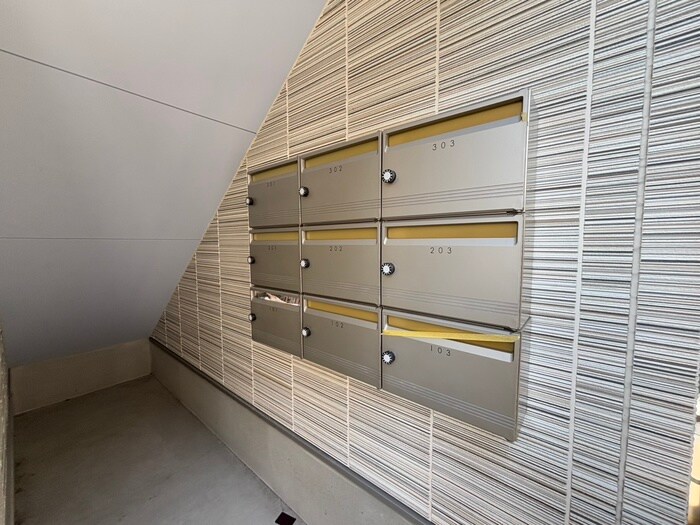 その他 ｾﾆｬﾘﾌﾞﾛ