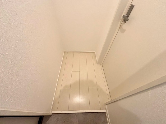 廊下 ｾﾆｬﾘﾌﾞﾛ