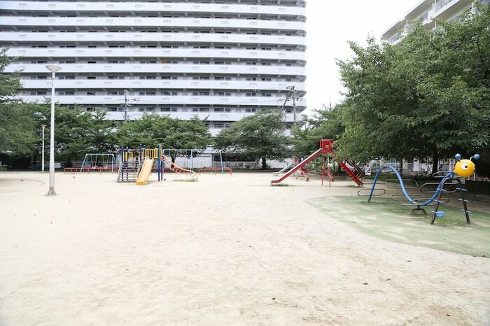 足代公園(公園)まで277m プレジオ布施ＥＵＲＯ